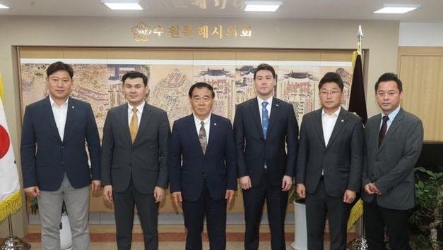 수원특례시의회 이재식 의장,카자흐스탄 잠빌주 타마벡 부지사 방문 환영