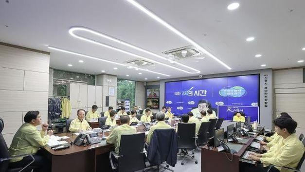 임병택 시흥시장, 호우 속 월곶판교 복선전철 3공구 현장 긴급 안전 점검