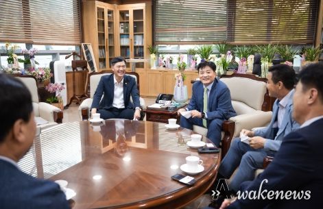 김현택 남양주시의회 의장, 이재경 남부경찰서장 접견