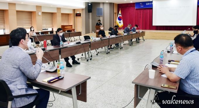 허승범 김포부시장 하동천 생태탐방로 현장행정 실시