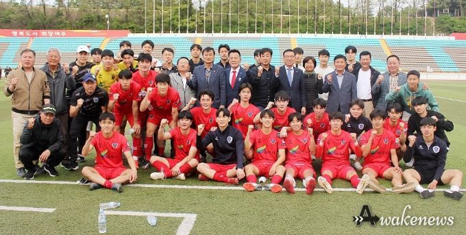 여주FC, 진주시민축구단 상대로 2대1 승리 거둬
