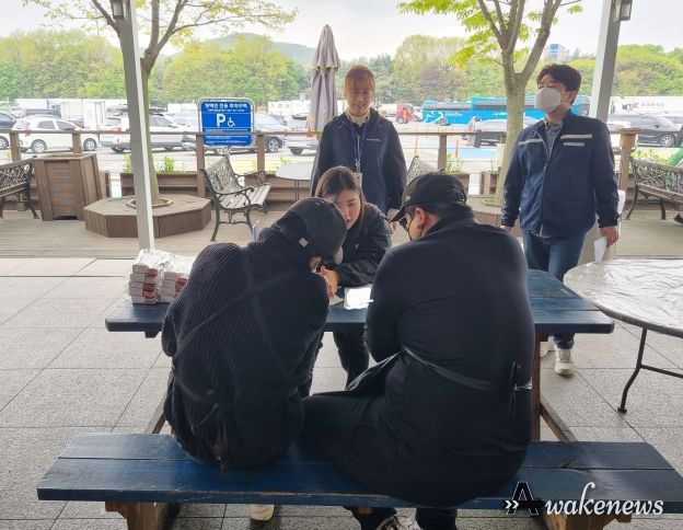 안성시보건소와 경기도립 안성휴게소의원 건강캠페인 진행