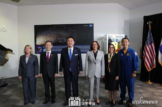 4월 25일 윤석열 대통령은 美 NASA 고다드 우주센터에 방문했다.