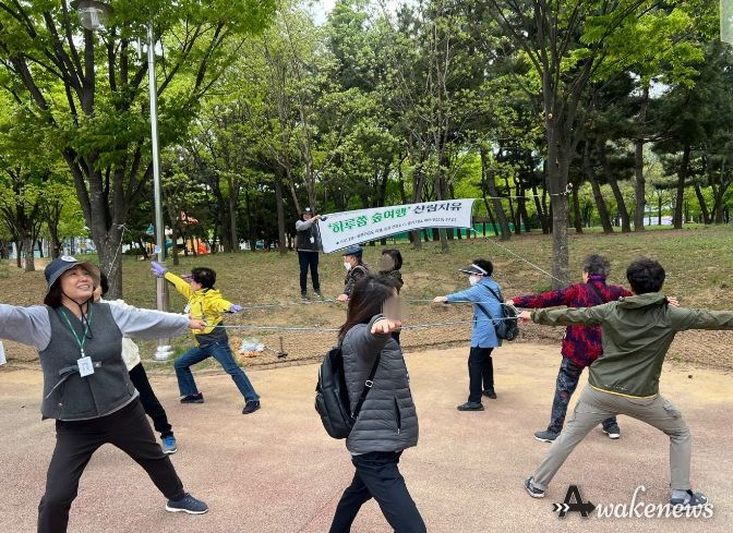 안산시 상록수치매안심센터, 한국숲치유와 함께‘숲과, 나 우리’프로그램 운영