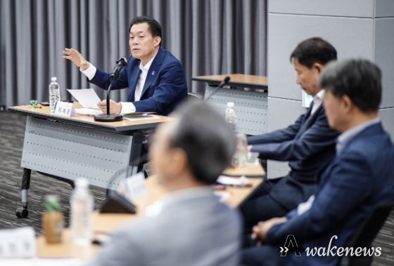 이재준 시장이 발언하고 있다.