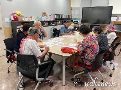 송탄치매안심센터, 경증 치매 어르신 쉼터프로그램 ‘뇌튼튼학교’ 2기 운영