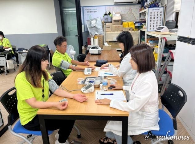 광명시 행복마을관리소는 광명시 보건소 고혈압·당뇨병 등록· 교육센터와 연계하여 ‘찾아가는 고혈압·당뇨 관리 건강교육’을 진행했다.