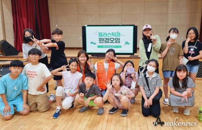‘지쿠를 지키자!’ 단체 사진