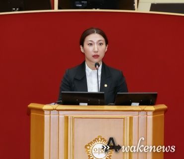 부천시의회 행정복지위원회 윤단비 의원(더불어민주당, 자선거구)