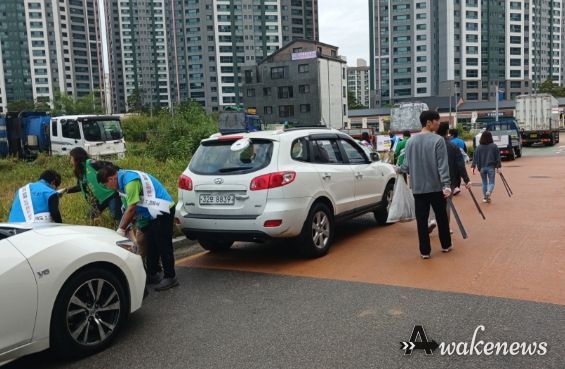 양주시 회천2동, 추석 맞아 강수현 양주시장·주민과 대청소 실시