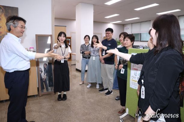 이동환 고양특례시장, 추석 맞이 부서 방문