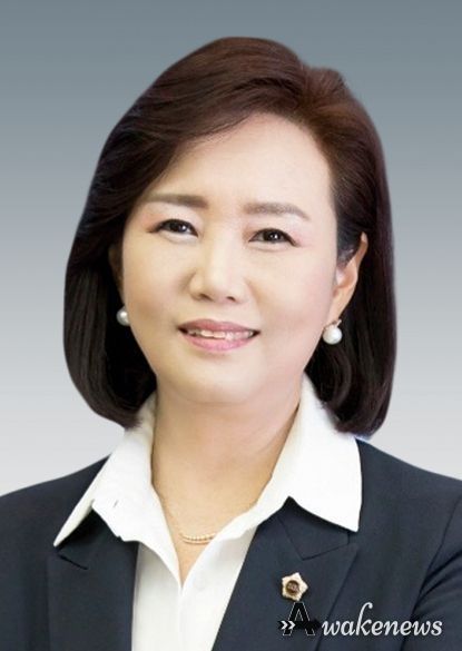 정윤경 도의원