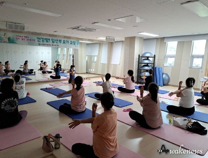 의정부시, 건강한 출산 돕는 '건강맘! 임산부 요가교실' 성료