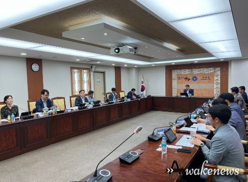 안양시가 16일 14시 시청 전자회의실에서 물순환 기본계획 수립을 위한 연구 용역 착수보고회를 개최했다.