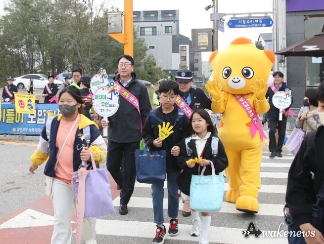 정명근 화성시장, 교통안전 연합 캠페인 참여