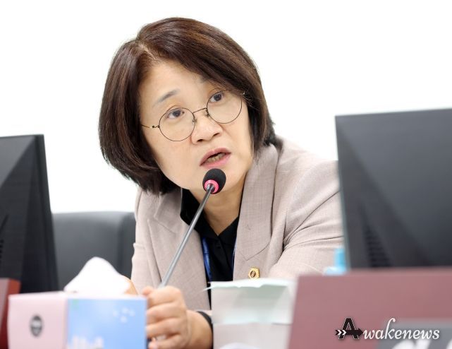 경기도의회 신미숙 의원, 킨텍스 행정감사에서 지역사회와의 소통제안