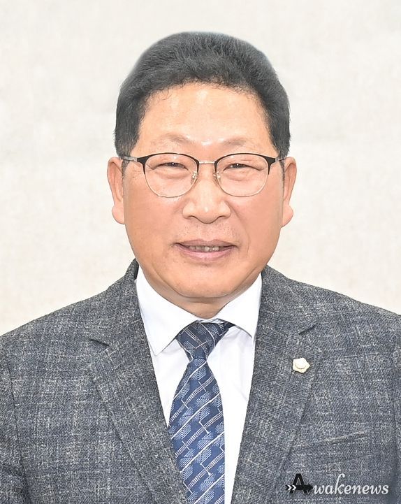 이성철 파주시의회 의장