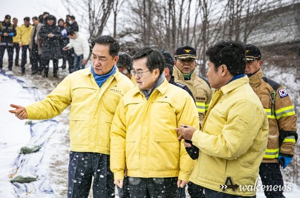 정장선 평택시장, 김동연 경기도지사와 '화성‧평택 하천 수질오염' 현장 대응