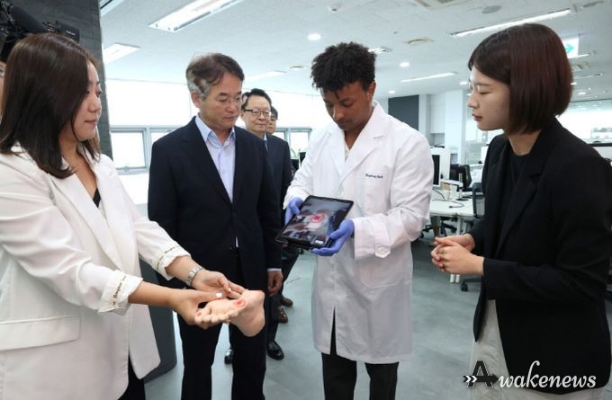 로킷헬스케어를 방문한 이동환 고양특례시장