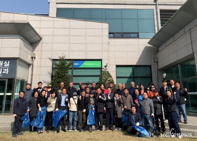 남양주시 와부읍 이장협의회, 봄맞이 덕소리 일원 환경정화 활동 실시