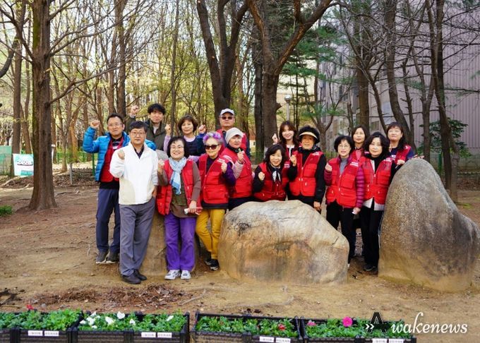 고양특례시 일산3동 주민자치회, 봄맞이 초화 심기