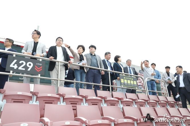 수원특례시의회 문화체육교육위원회, 수원종합운동장 등 5개소 현장 방문