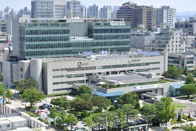 수원시청사