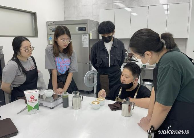 의왕시학교밖청소년지원센터, '바리스타 자격증반' 전원 자격증 취득