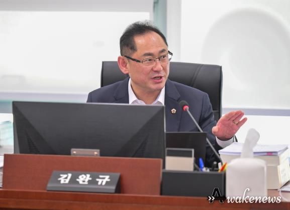 경기도의회 김완규의원 , 경기도 복지_실질적 성과와 공정한 예산 집행 요구