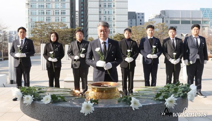 국민의힘, 새해 첫 일정으로 현충탑 참배