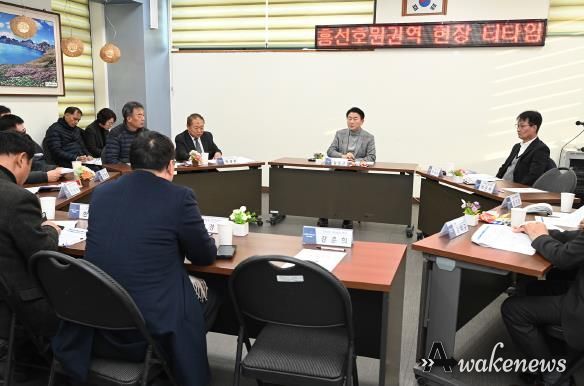 김동근 시장이 1월 8일 흥선‧호원권역 티타임을 진행하고 있다.