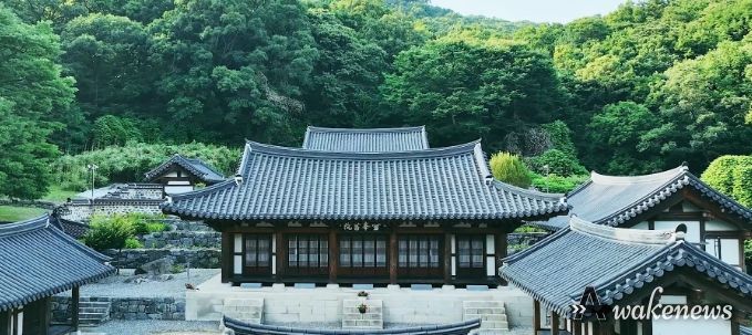 설봉서원, 오현(五賢)을 기리는 추향제 봉행