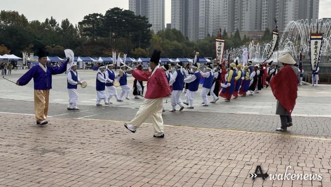 ‘구리벌말다리밟기’ 행사 모습. (사진=구리문화원)