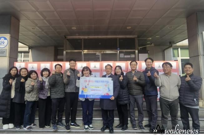 수원시 권선구 권선1동 소망교회, 깜짝 성탄선물 101박스 기탁