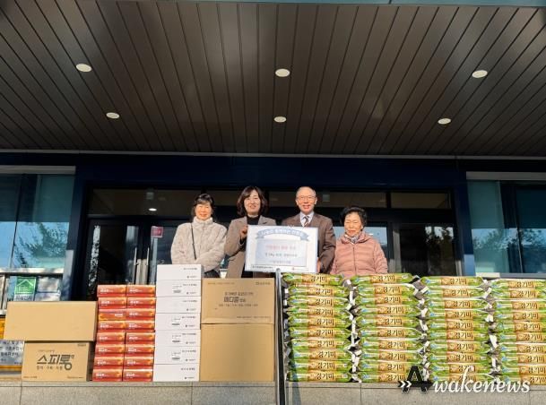사랑의동산교회, 평택시 안중읍에 사랑의 이웃돕기 물품 후원