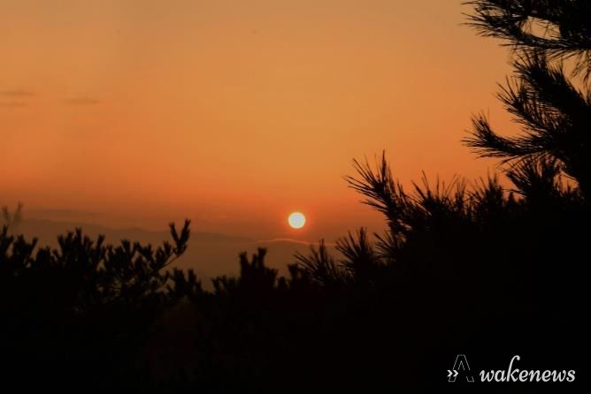 성남 판교마당바위 일출 (2024년 1월 1일 촬영)