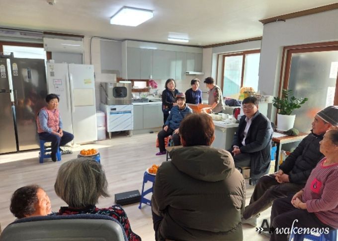 여주시 금사면장, 취임 후 관내 경로당 순회 방문… 어르신과 소통 행보