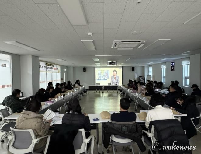 시흥시 배곧2동, 명예사회복지공무원 역량강화 교육 통해 인적안전망 강화