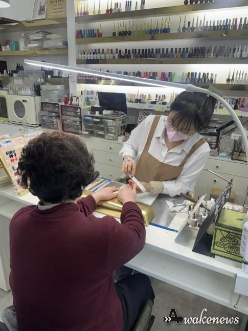 수원시 영통구 망포2동, 홀몸 어르신 고독사 예방을 위한 “예쁜 손 이야기” 진행
