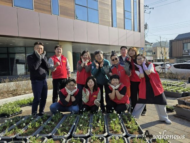 동두천시 송내동 주민자치위원회, 주민의 손으로 피워낸 '위대한 정원'