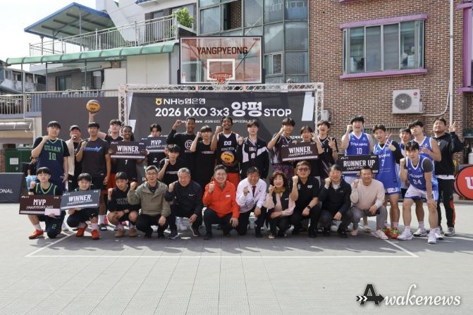 시상식 단체사진