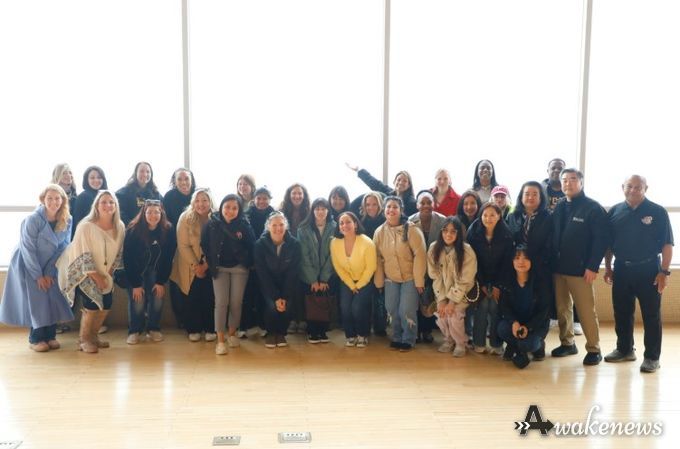 지난 10일 미 육군협회 한국지부 주관으로 주한미군사령부, 미8군사령부, 미2사단 사령부 소속 장병과 가족들이 애기봉을 방문했다.